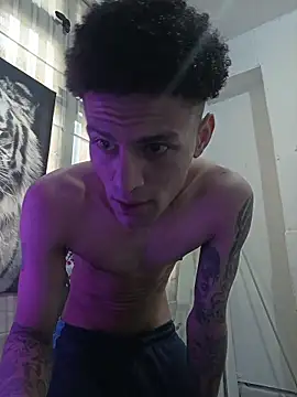 dany_hardy live cam on StripChat