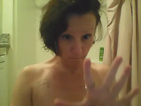 Calissweetestchick_1M live cam on StripChat