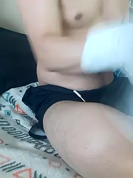 okay-boy live cam on StripChat