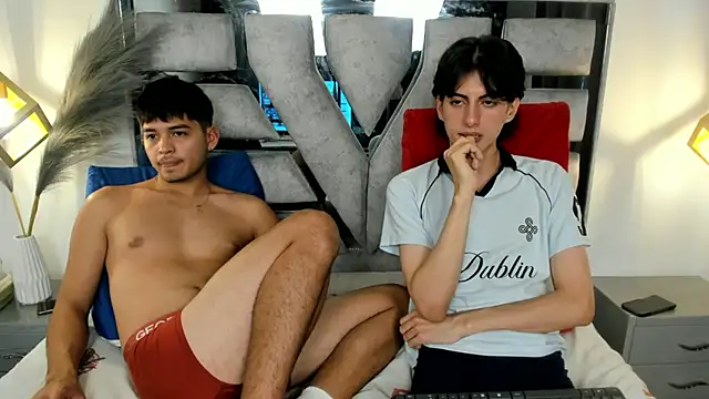 max_and_ander live cam on StripChat