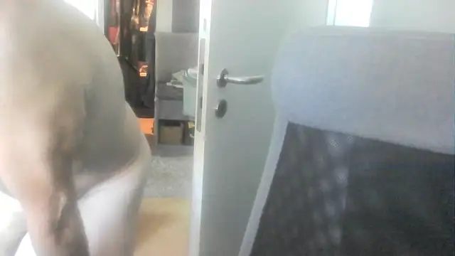 ralf6644 live cam on StripChat