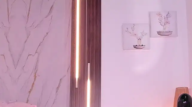 mia_six66