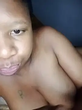 cindyxxx1 live cam on StripChat