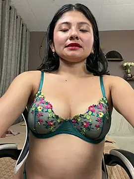 Guadalupe_Lopez live cam on StripChat
