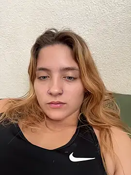 Kehlaniluvsyou69 live cam on StripChat