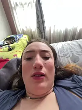 Valery_Salmons live cam on StripChat