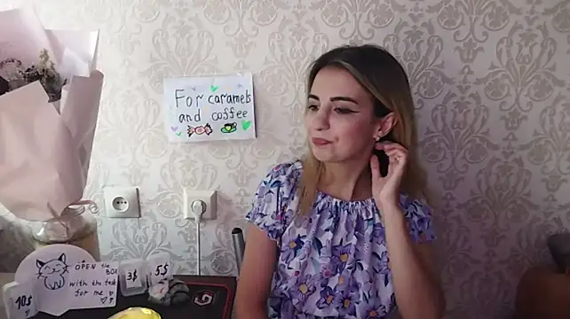 AminaGirls live cam on StripChat