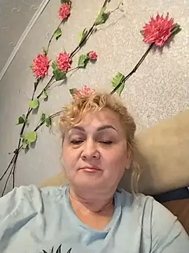 Sunny_ladyy live cam on StripChat