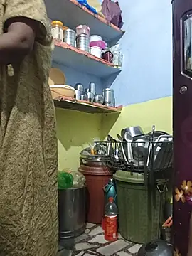 Priyasexcpl live cam on StripChat