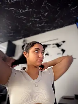 Isabella-Teen