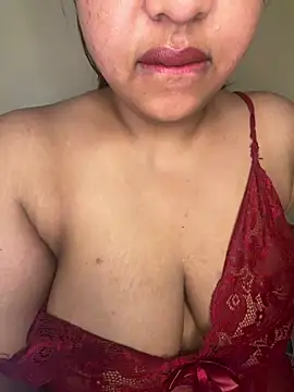 SpiceXSiren live cam on StripChat