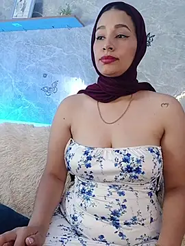 Shana-Jamil live cam on StripChat