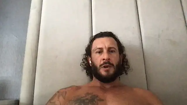 Magic_Mike_666 live cam on StripChat