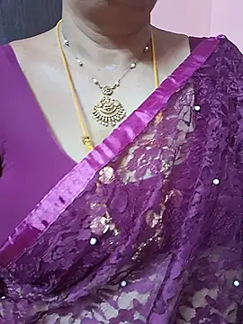 ananya956 live cam on StripChat