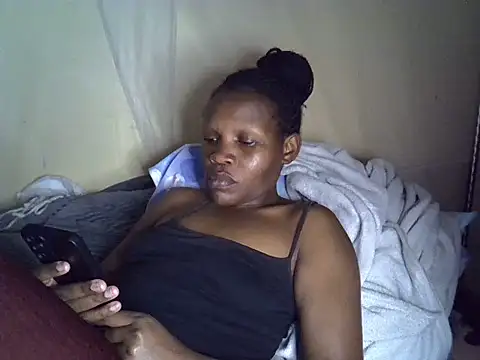 Sweet_serah live cam on StripChat