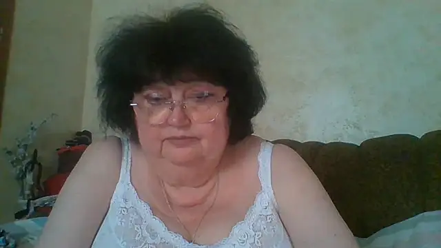 MilaSky5303 live cam on StripChat