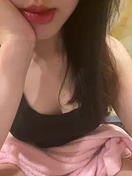 Sullys_ live cam on StripChat