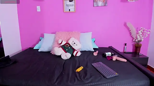 liapinket live cam on StripChat