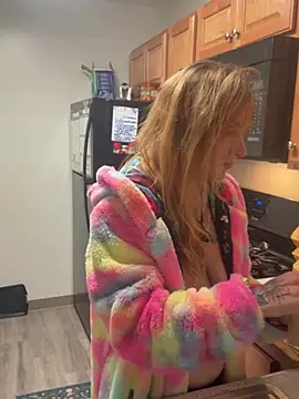 ArielDawn webcam