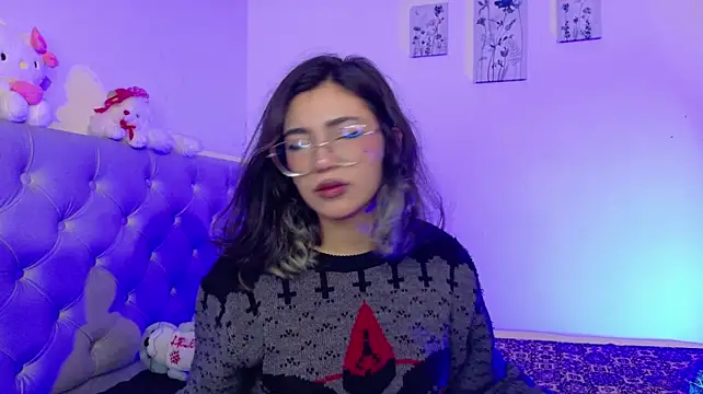 Alejaa_storm live cam on StripChat