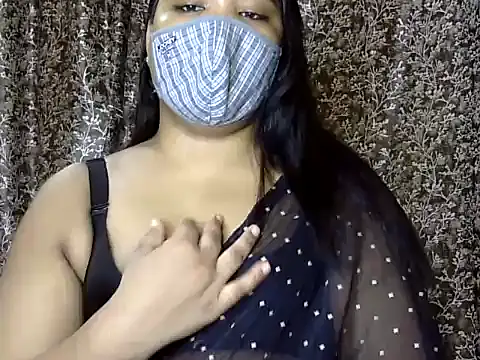 lusty_kalpna live cam on StripChat