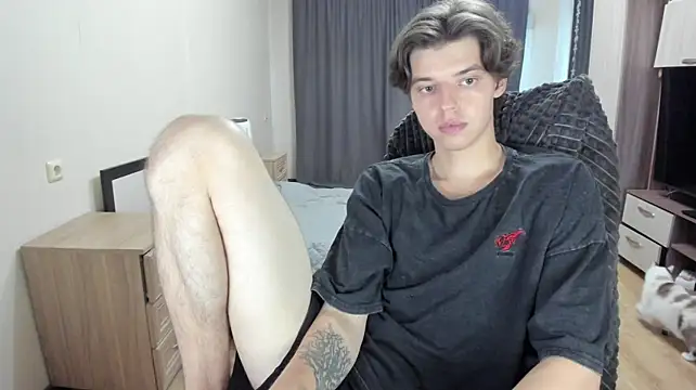 liam_sexy1 (M young) - Jerk off hard dick