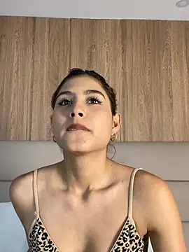 zoehangel (F young) - 🍆Hold my nose and choke on your cock🍆