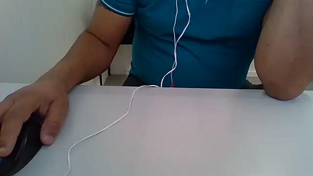 Moreno_Casado_Safado live cam on StripChat