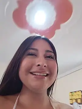 juliettaarlet (F teen) - PUSSY SPANKS 😉