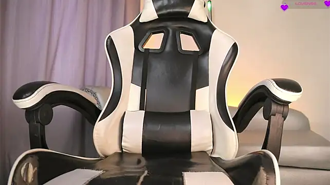 Velvet_Raze webcam