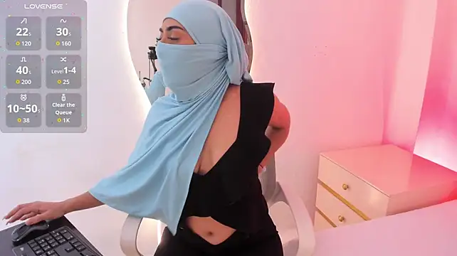 dinanoor (Ask my age) - -Doggy Style + 3 minutes Lovense💦
