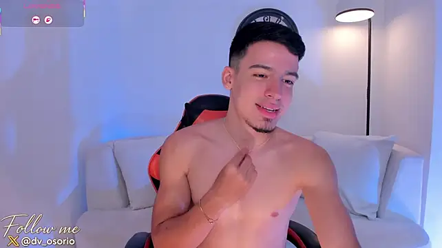 david_osoriox live cam on StripChat