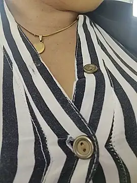charlott-1 (F milf) - doggy style close-up of the ass