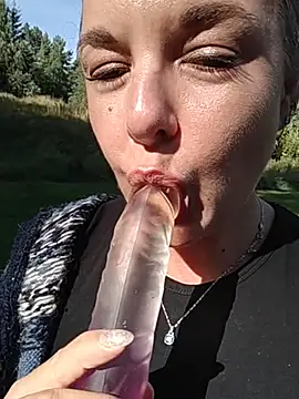 SwedishJennifer webcam