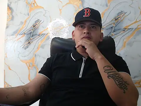 myke_andrade live cam on StripChat