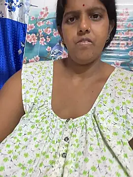 Beauty-queen live cam on StripChat