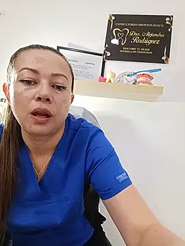 _Dentist-Madisson_04 live cam on StripChat