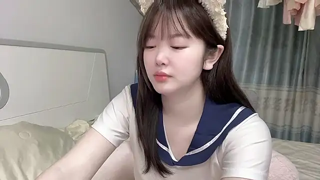 zaizai-11 live cam on StripChat
