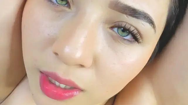 CamilaRougee webcam