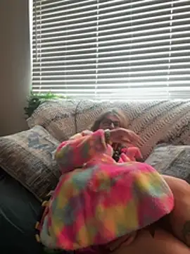 ArielDawn webcam