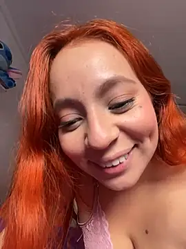 Miaaa_Peach live cam on StripChat