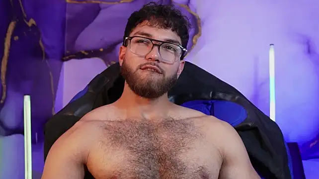 Oliver_Dallas1 live cam on StripChat