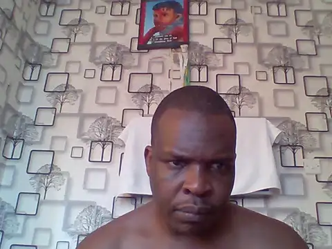 Chumba_001 live cam on StripChat