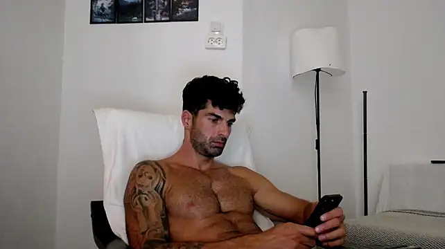 Verycutex live cam on StripChat