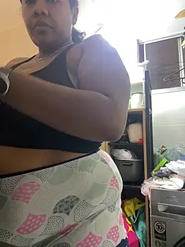 paola091 live cam on StripChat