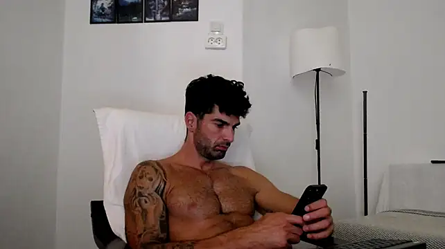 Verycutex live cam on StripChat