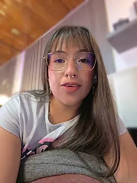 SofiCandy_ live cam on StripChat