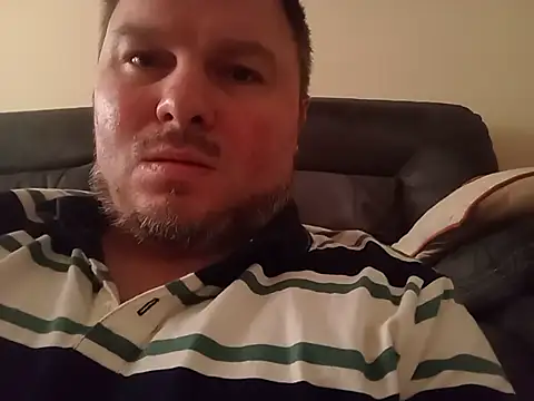 jaygirthy36 (Ask my age) - Wank and cum live 💦