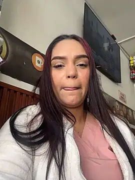 Sara-77 webcam