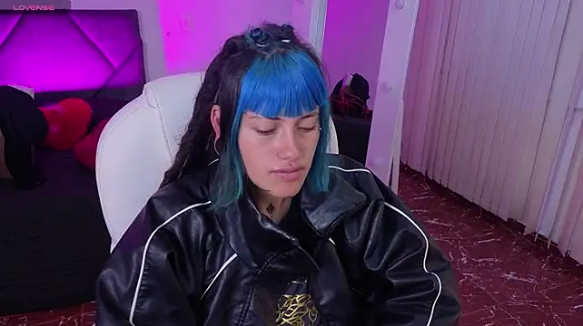 _sharlotte777 webcam